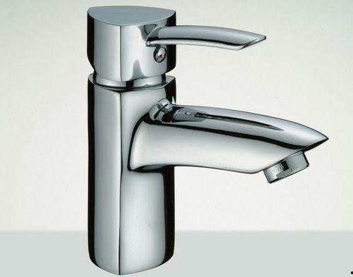 娱乐吃瓜君水龙头飞天,揭秘水龙头飞天的神奇事件